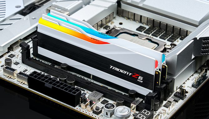 G.SKILL и ASUS побили мировой рекорд по скорости оперативной памяти. Использовались модули DDR5 Trident Z5 RGB.