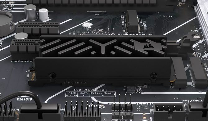 Представлен Corsair MP700 Elite — твердотельный накопитель M.2 NVMe с новейшей памятью 3D TLC NAND