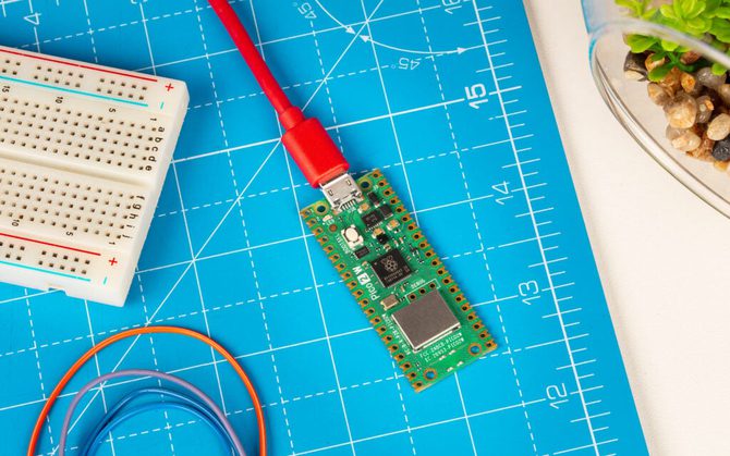Raspberry Pi Pico 2 W — новая версия популярной платы с поддержкой Wi-Fi и Bluetooth. Цена по-прежнему на хорошем уровне