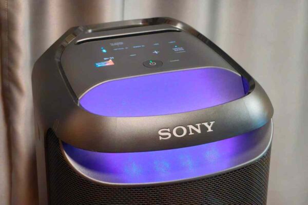 Sony SRS-XV800 — возьмите вечеринку с собой куда угодно