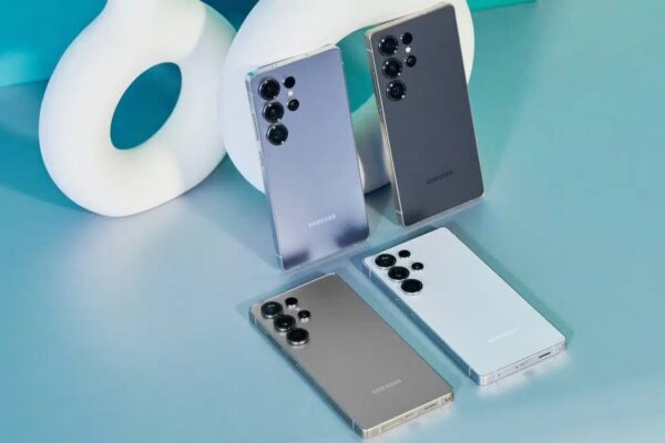 6,2-дюймовый экран Full HD+, 4000 мАч, 25 Вт, 12 ГБ ОЗУ и 7 лет обновлений за 800 долларов. Это Samsung Galaxy S25 — самый дешевый флагман Samsung 2025 года.