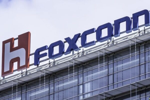 В декабре Foxconn удалось увеличить выручку на 42% благодаря сегменту искусственного интеллекта