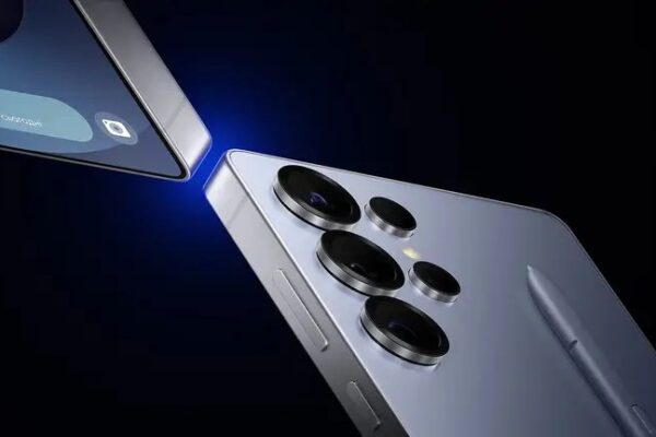 Вот основные характеристики камер смартфона Samsung Galaxy S25 и их искусственного интеллекта.