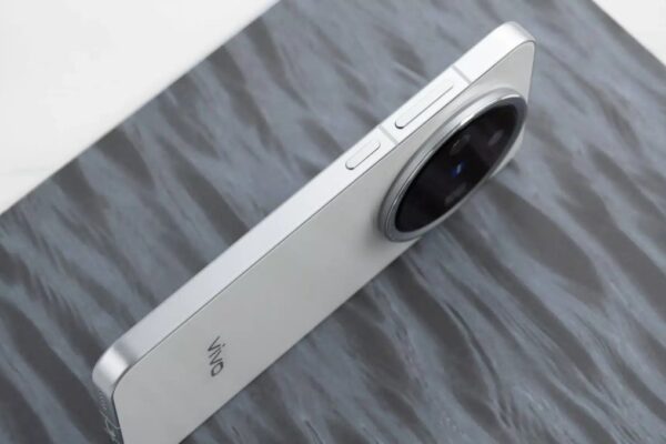 Vivo регистрирует товарное знаком Vphone