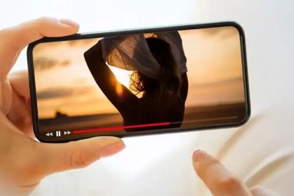 К концу февраля YouTube выпустит и видео для звука видео