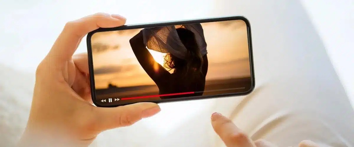 К концу февраля YouTube выпустит и видео для звука видео