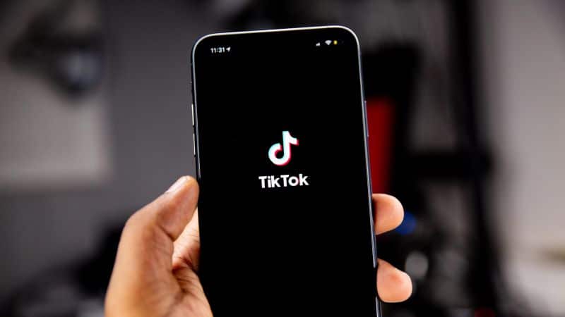 Приложение Tiktok возвращается в магазины приложений Apple и Google в США