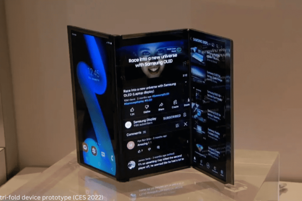 Первые подробности о Samsung Galaxy G Fold - тройной смартфон, который не похож на Huawei Mate XT