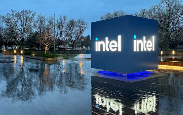 Intel представляет финансовые результаты за четвертый квартал и весь 2024 год. Компания записала заметные убытки