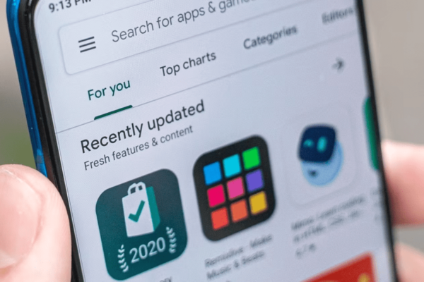 В Google Play появилась ошибка, вызывающая бесконечные обновления приложений