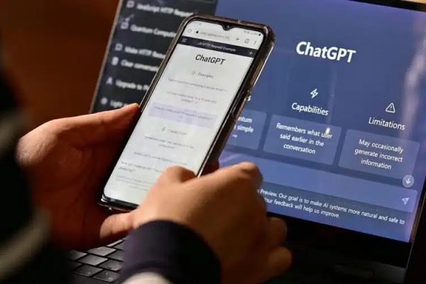 Чатботы оказались самыми популярными среди менее образованных слоев населения