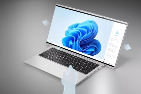 Дисплей ноутбука Comply Concept расширяется по горизонтали с 13 до 18 дюймов