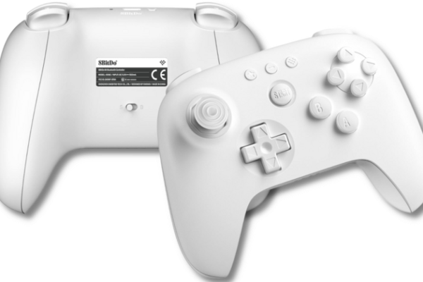 Новый игровой контроллер от 8bito смоделирован на этом из консолей Nintendo 64.