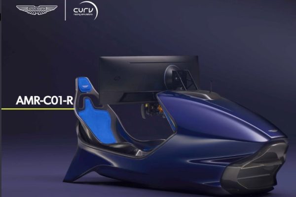 Новый симулятор домашних гонок Aston Martin - высшая роскошь геймеров