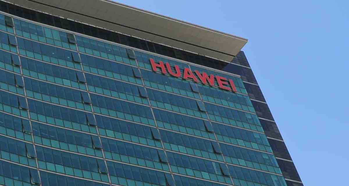 Huawei понял, как производить 5 нм чипсы без оборудования ASML