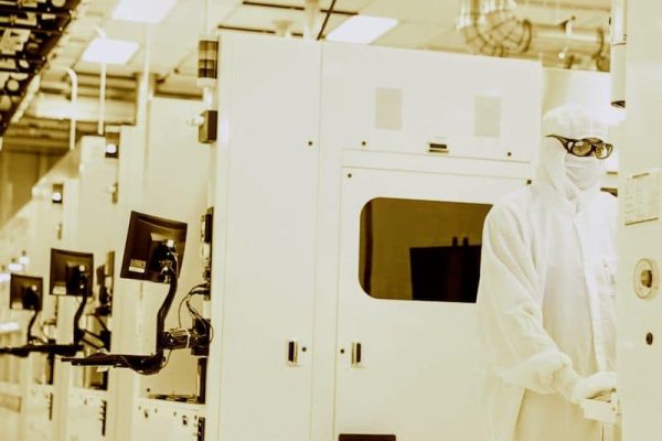 Трамп считает, что Соединенные Штаты способны производить до 40% глобального объема сложных чипов