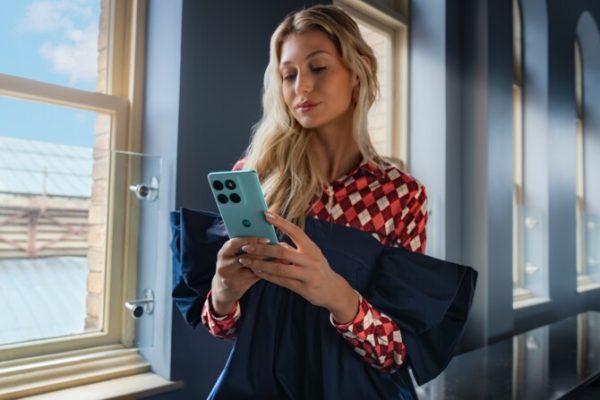 Motorola Edge 60 Fusion - премьера нового смартфона с прочным корпусом и функциями Moto AI. Вот спецификация и цена