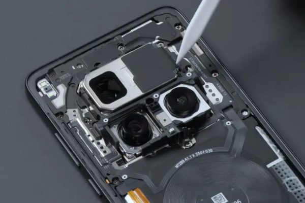 Вот что смотрит Vivo x200 Ultra внутрь (видео)