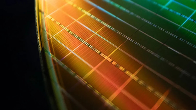Сегнетоэлектрическая память и Neumonda прилагают усилия по коммерциализации DRAM+, объединив преимущества SSD и RAM