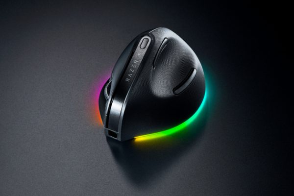 Razer Pro Click v2 Vertical Edition - первая вертикальная мышь в истории бренда дебютирует с более дешевым братом