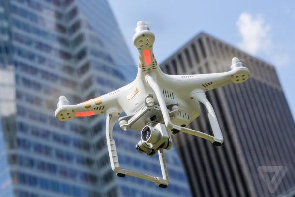 DJI прекращает обслуживание серии легендарных фантомных беспилотников