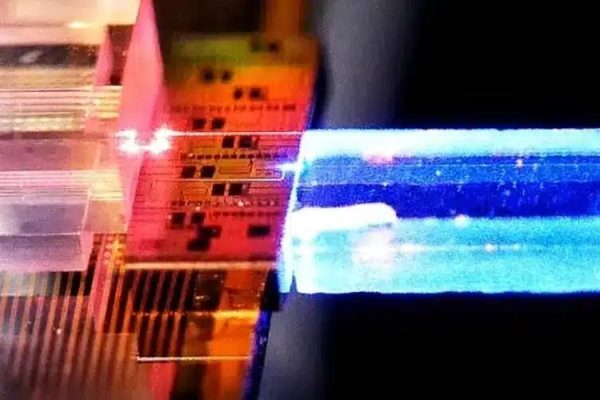 Photon Quantum Connection соединяет два кампуса на расстоянии 18 километров