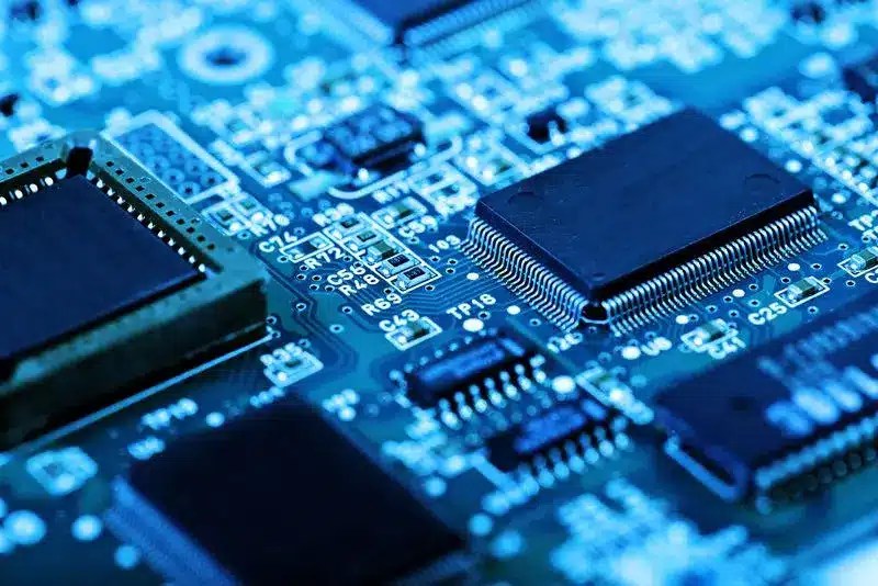 Изменить статус -кво? ARM берет все больше и больше доли рынка Intel и AMD