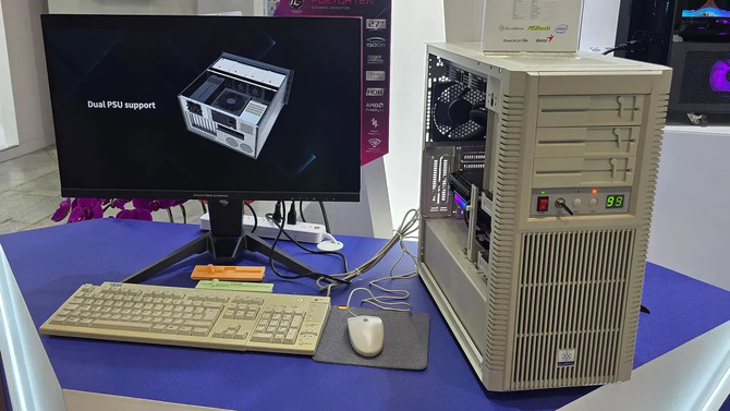 Silverstone FLP02 - это ретро -корпус 80 -х годов. Совместим с современным графическим процессором и охлаждением 360 мм