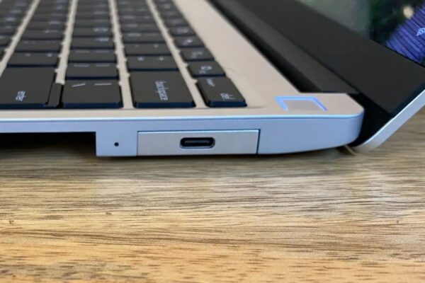 Microsoft пообещала, что «положить конец путанице с USB-C» с обновленной сертифицированной программой Windows 11