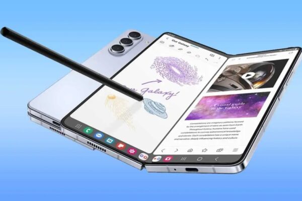 Samsung готовится запустить первый тройной складывание смартфона на рынке