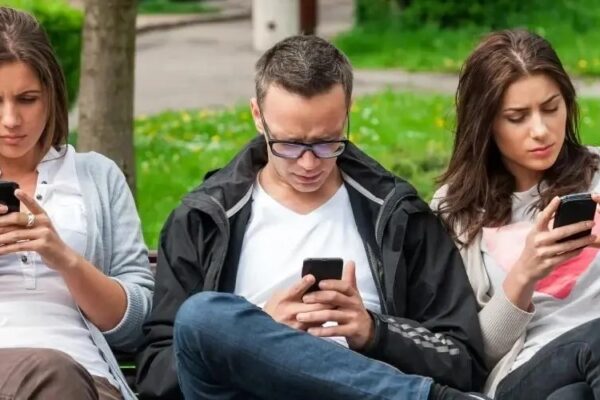 Государственная Дума Россия приняла Национальный Закон о посланниках с функциями государственных услуг