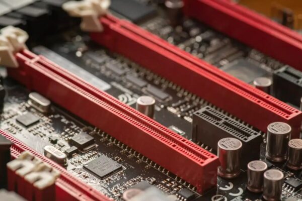 Какую мощность может использовать видеокарта PCIe X16 только с материнской платы - 25, 75, 150 или 300 Вт?