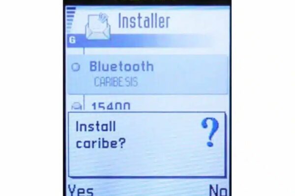 Какая операционная система была подвержена первым вирусу мобильного телефона - Symbian, Palm OS, Windows Mobile или Android?