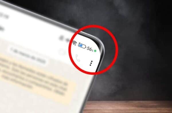 Следующие индикаторы экрана вашего смартфона указывают на то, что вас могут наблюдать