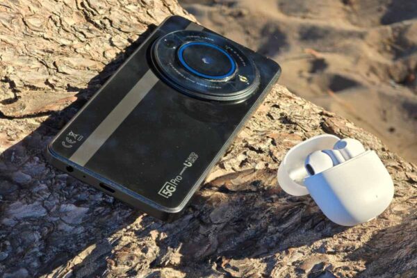 Vivacom 5g Pro и Buds: идеальное сочетание подключения и веселья Vivacom 5g Pro и Buds: идеальное сочетание подключения и веселья