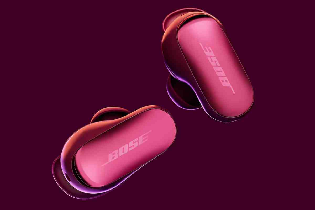 Bose добавил искусственный интеллект и беспроводную зарядку в свои премиальные наушники QuietComfort Ultra