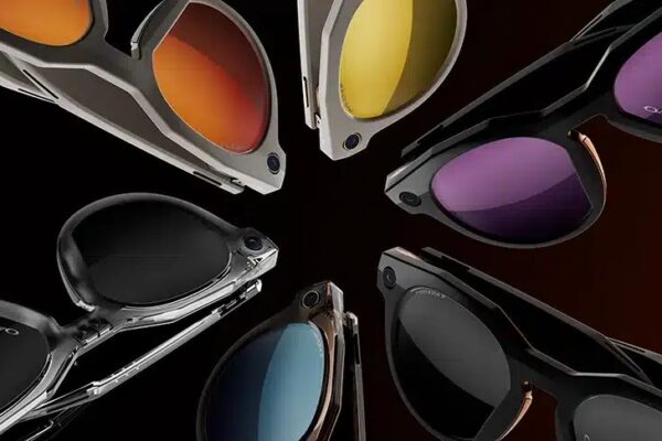 Мета и Окли представили умные очки для спортсменов