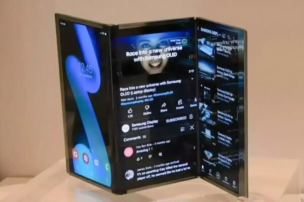 Samsung подтвердил: смартфон компании с тройным складом приходит к концу 2025 года.