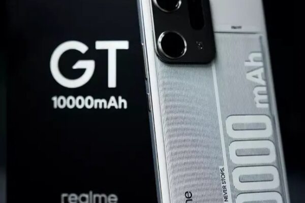 Realme использует новую технологию кремниевого углерода для создания смартфона 10 000 мАч с вместимостью 10 000 мАч.