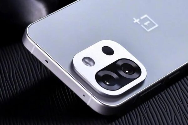 OnePlus 15T: Компактный флагман 2026 года получит улучшения и более доступную цену