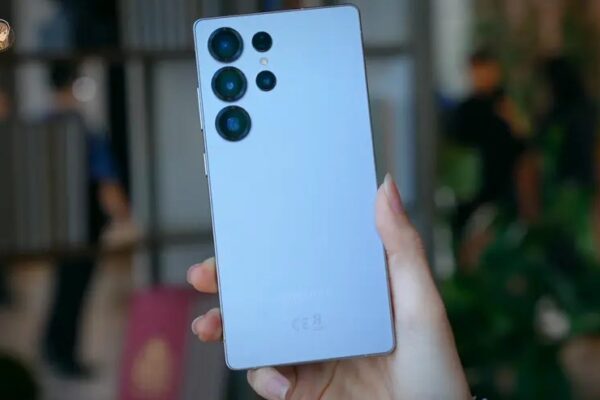 Samsung Galaxy S26 Edge станет тоньше и получит батарею с большей емкостью
