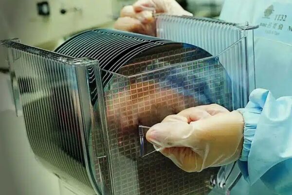 Американские чипсы стоят AMD не менее чем на 5% больше, чем тайваньский