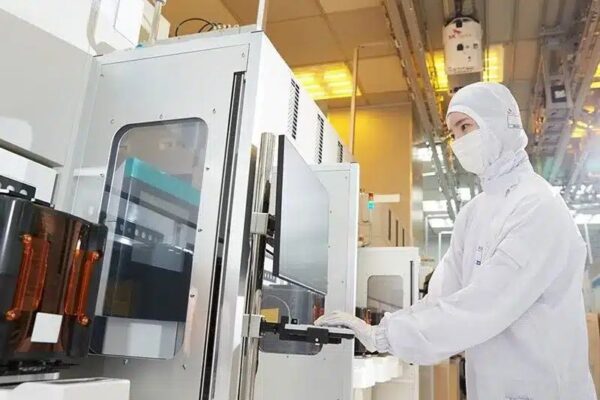 II -бум продолжает приносить пользу SK Hynix: выручка поднимается на 35%и прибыль на 69%