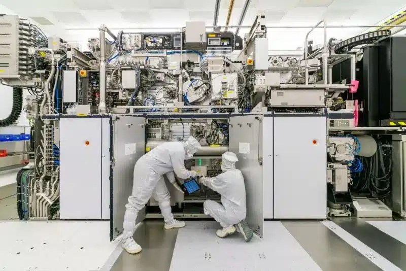 Обязанности Трампа не повредили ASML, как ожидалось