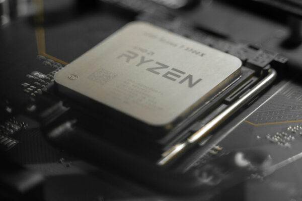 Какие процессоры продаются лучше всего? Amd Ryzen или Intel Core? Проверьте последние статистические данные из Польши и за рубежом