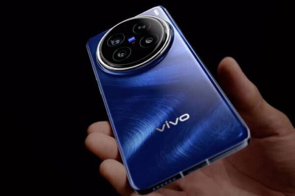 Vivo X300 получит новый 200-мегапиксельный датчик на камере Samsung Isocell HBP