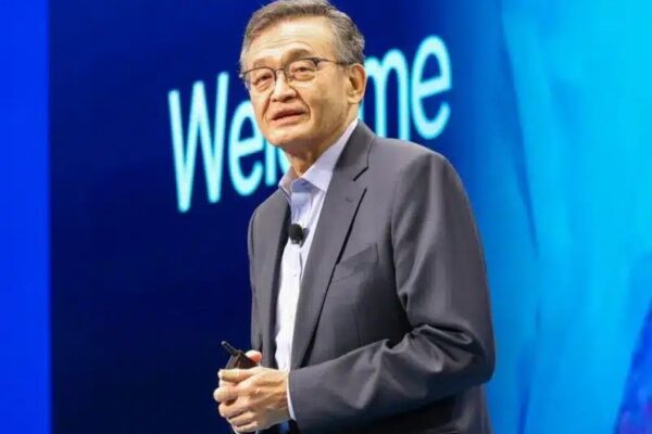 Президент США Дональд Трамп вызвал исполнительного директора Intel в Белом доме