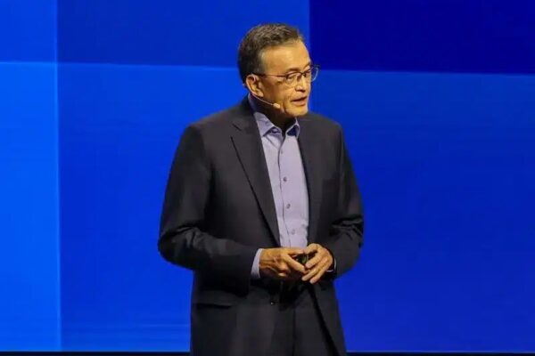 Генеральный директор Intel, кажется, убедил Трампа не уволить его