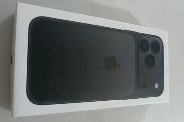 Познакомьтесь с iPhone 17 Pro! Имитация модели вышла до оригинала