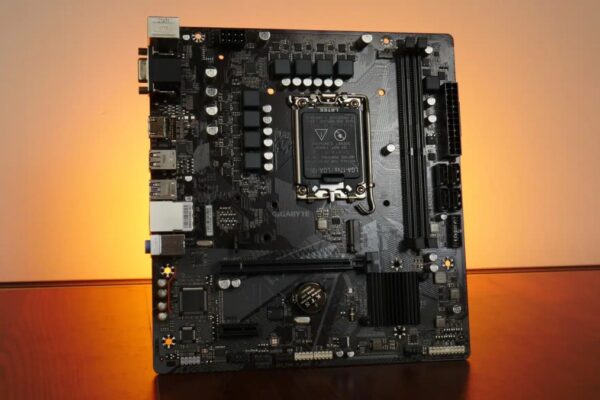 Гигабайт -лишенные материнские платы B650 поддержки PCIE 5.0